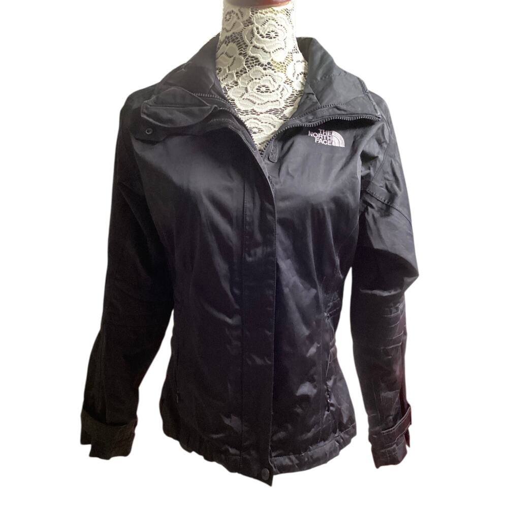 The North Face women's Resolve 2 Jacket, waterproof windproof DryVent S/P black